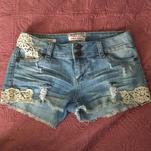 Denim shorts with lace